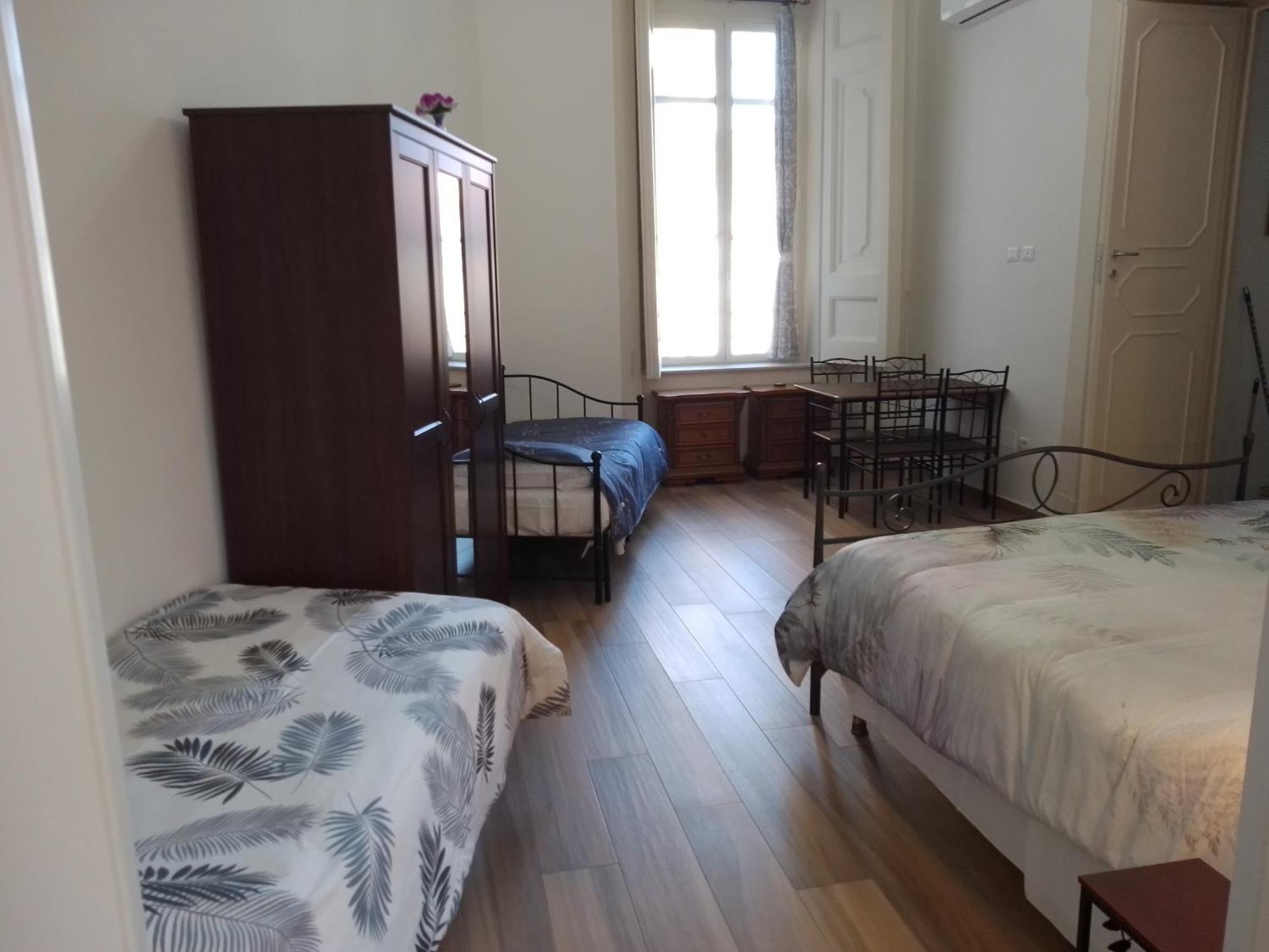 B&B Palazzo Sersale Napoli Dış mekan fotoğraf